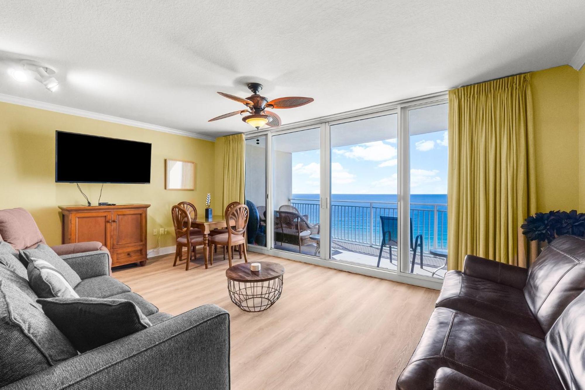 Beautiful Beachfront Paradise! Emerald Beach Resort Panama City Beach Exterior photo
